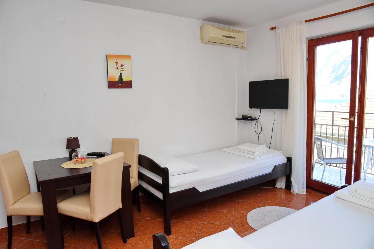 Apartment Lima Cattaro Esterno foto